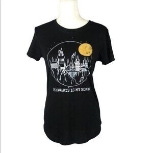 Harry Potter brand graphic T-shirt Black Hogwarts size Medium